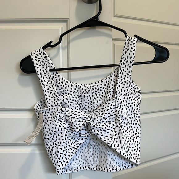 Astoria crop tank - Picture 2 of 2